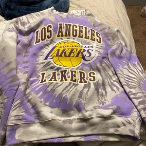 Los Angeles lakers sweatshirt